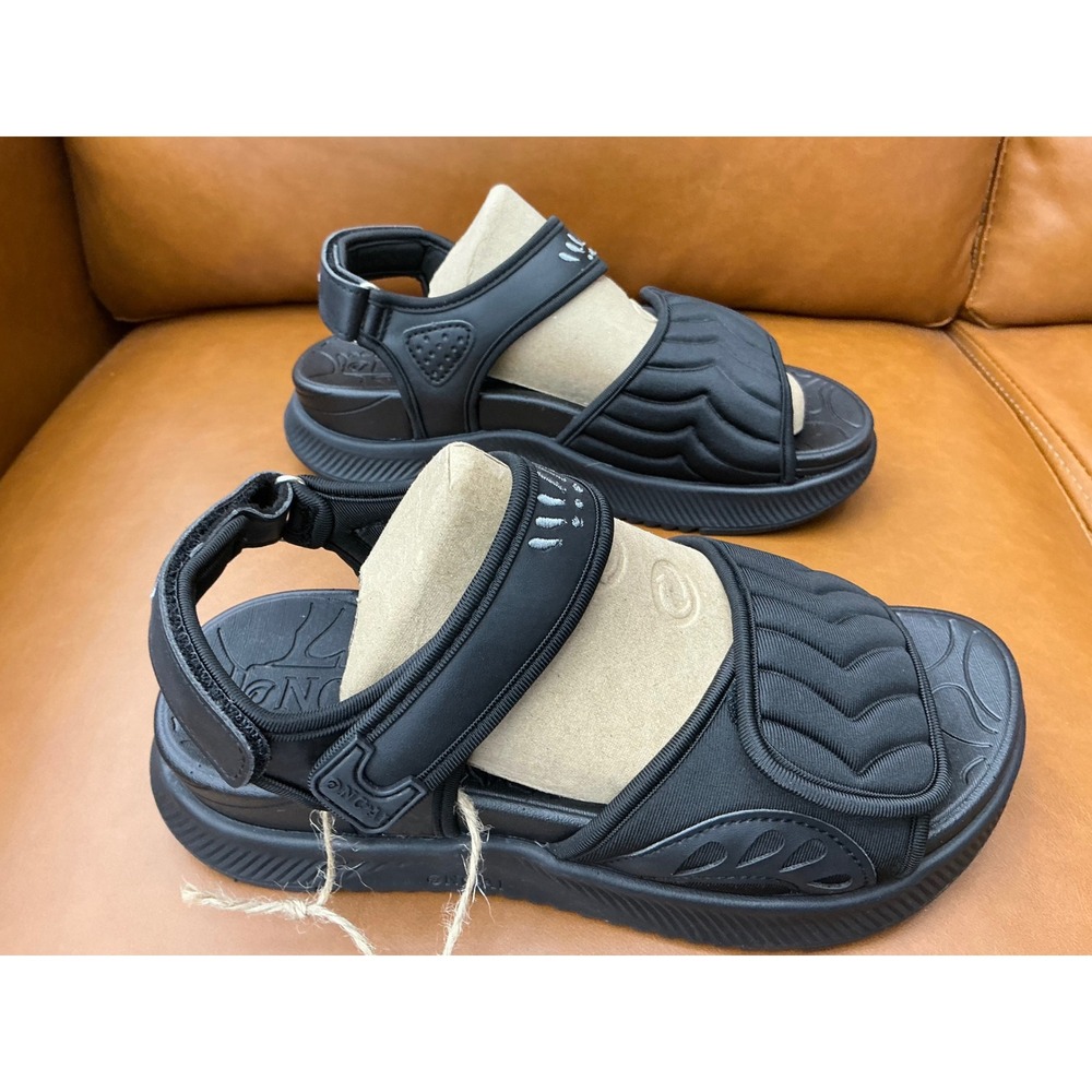 ONCAI Walking Sandals Womens Size 8 Black New Platform Adjustable Straps OW893